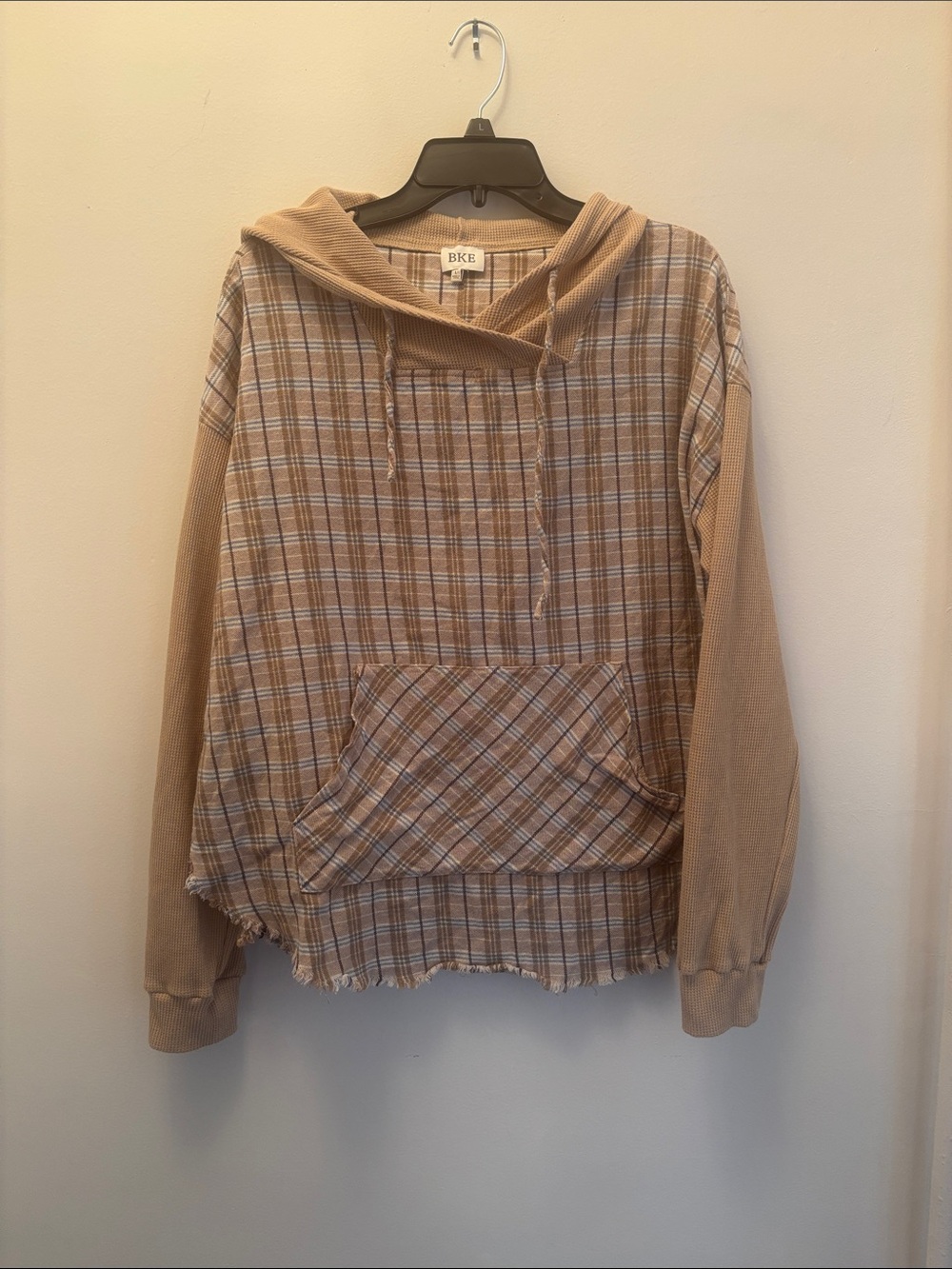 BKE |  Buckle Tan Plaid Crewneck Hoodie w/kangaroo Pocket Sz L - Picture 3 of 11